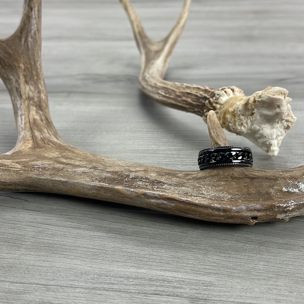 🍂Black Chain Fidget Ring🍂